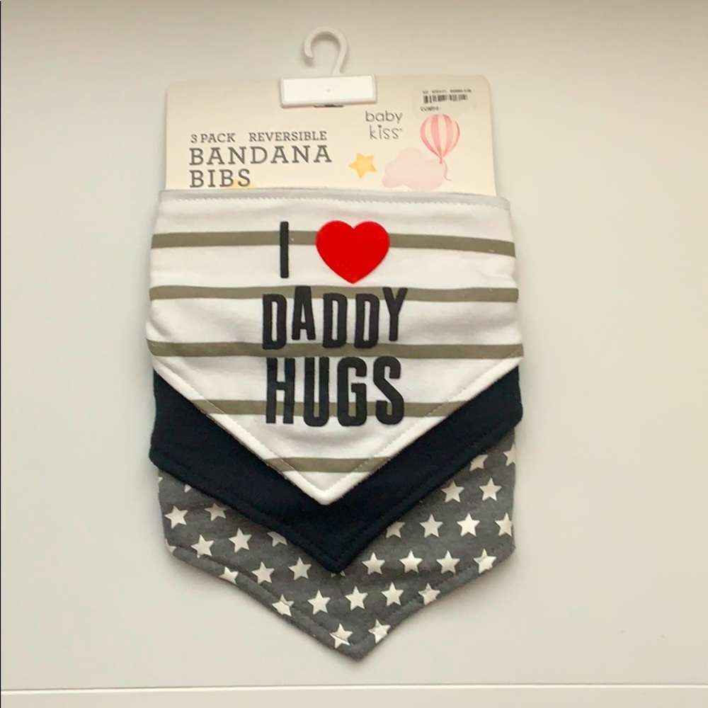 NWT 3 pack Reversible Bandana Bibs